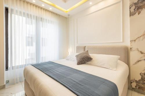 One-Bedroom Apartment image 7