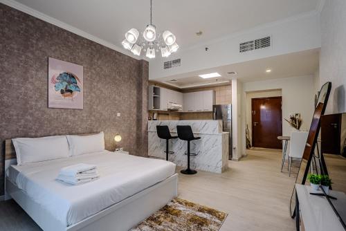 Stylish Studio apartment in Downtown Dubai - image 3