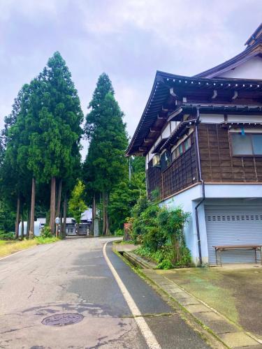魚沼ヒミツ基地 in Uonuma
