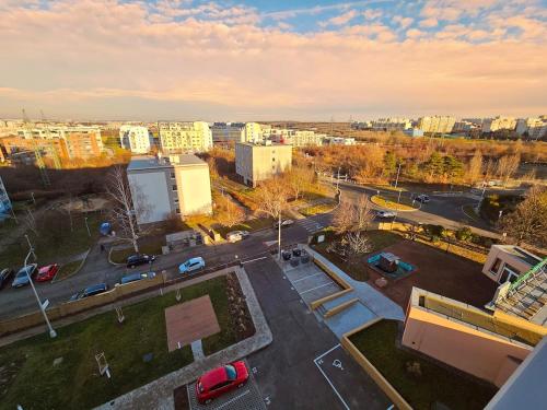 TERRACE-VIEW PRAGUE STUDIOS for Business & Leisure, FREE PARKING, Near Metro, Gym, Praga (foto 9)