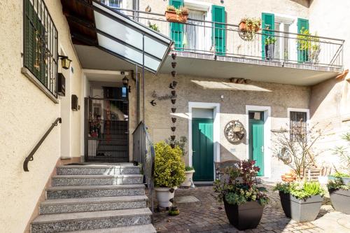 A szálláshely kívülről, Strategic House from Lugano in Grancia