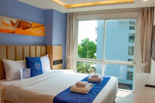 room detail thumbnail 0