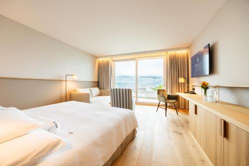 1 queen bed