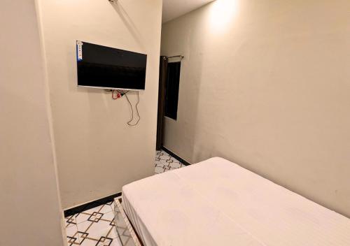 1 twin bed
