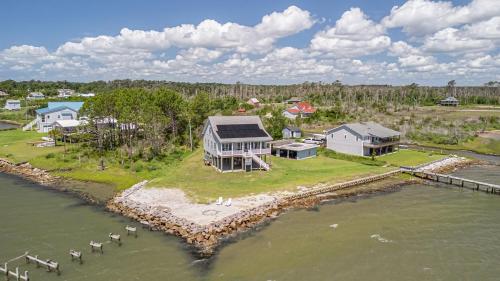 The Point at Marshallberg home in Harkers Island (NC)
