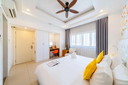 Deluxe Double No Window