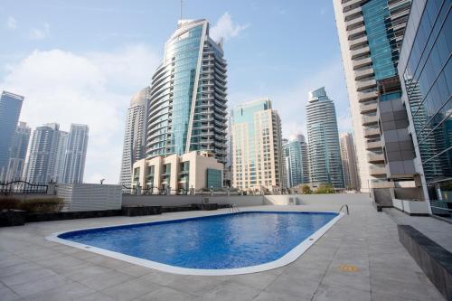 Bright Spacious l 1BR Dubai Marina l 1MIN to Metro, Dubaj (zdjęcie 6)