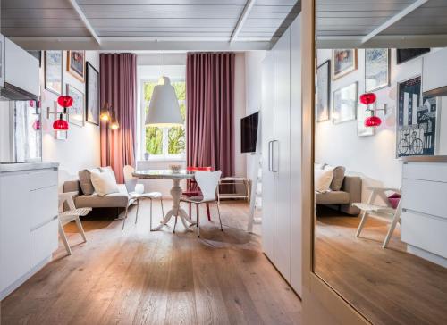 Studio Apartment room in Tromostovje apartments