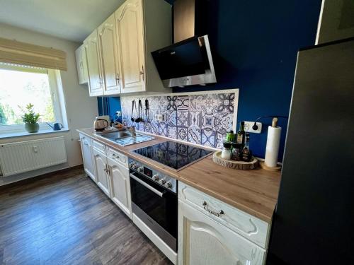 Konyha, Ferienwohnung Weidentriesch in Ayl