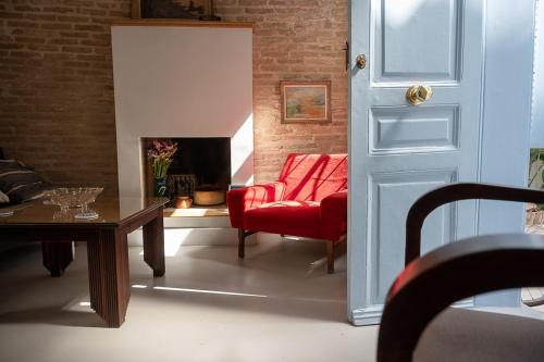 Athenian Cypress House, Maisonette, Athen