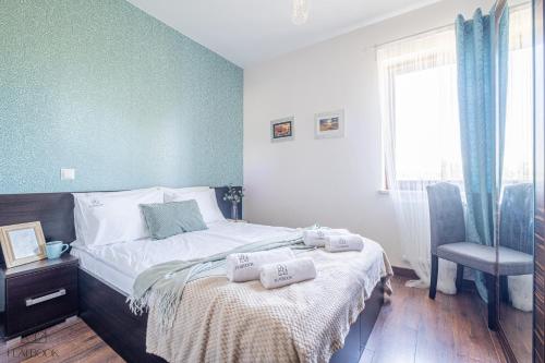 Lazurowy Dwór - Nadmorskie Apartamenty z Basenem oraz Restauracją w Sztutowie