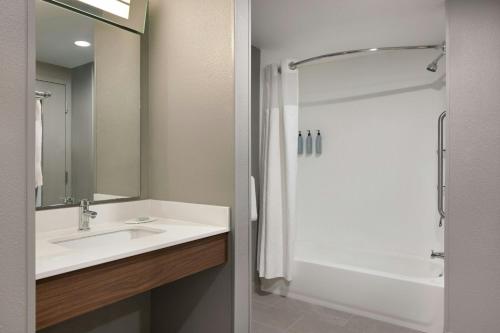 小石城市万怡酒店 小石城市万怡酒店