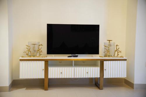 Vserve 2BR Perfect Blend of Luxury Comfort & Convenience, Dubaï (photo 9)