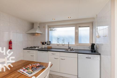 Sfeervolle vakantiewoning, dichtbij strand Sfeervolle vakantiewoning, dichtbij strand