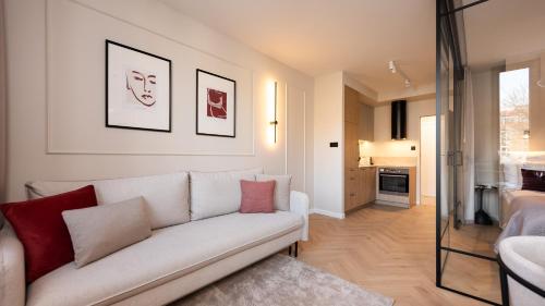 Flatbook - Old Town Apartments GARNCARSKA II 2
