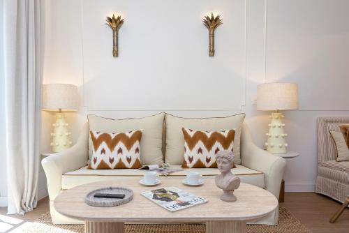 One-Bedroom Apartment image 10