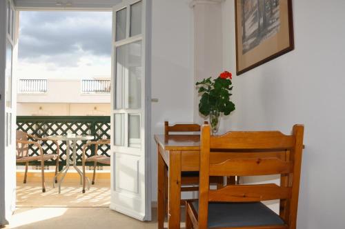 Balcony/terrace, Helen Suites in Hersonissos