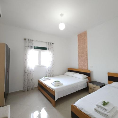 One-Bedroom Apartment image 1