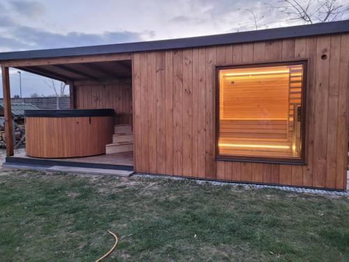 Спа-центр, Sielski Dom I Sauna i Jacuzzi dodatkowo płatna opcja (Sielski Dom I Sauna i Jacuzzi dodatkowo platna opcja) in Опочно