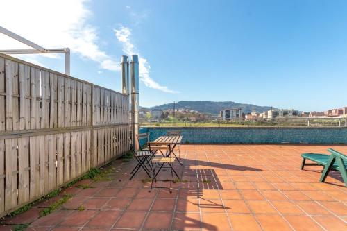 منظر, Exclusiva Terraza y parking a 5 min de Bilbao in باراكالدو