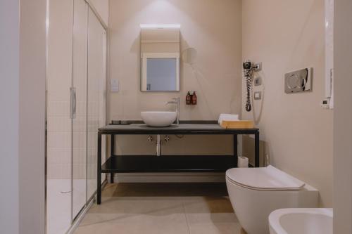 Superior Double or Twin Room image 5