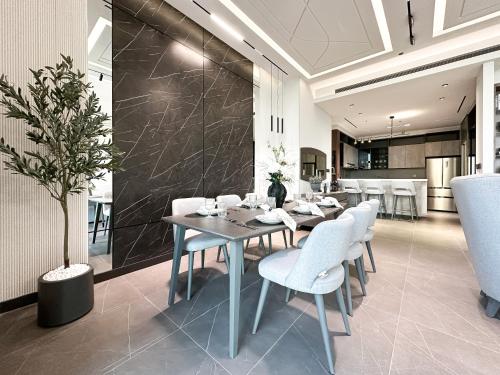 Trophy-Unveil the Charm of Modern Living in JLT, Dubai (Foto 4)