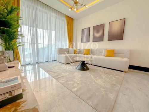 Luxurious Furnished 1-Bed Apartment in Marasi Drive, Dubai (photo 9)