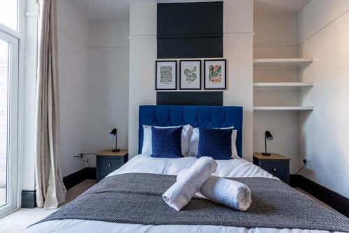 Spacious & Stylish 3BR Home Central Location