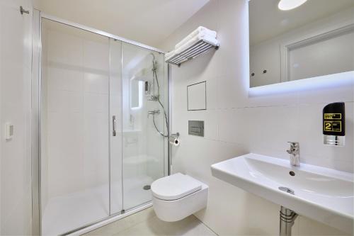 DownTown Suites Andel - image 11