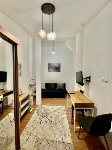 Stylowa Kawalerka z WiFi Praga Mińska 22 Blisko PGE Narodowego, Varšava