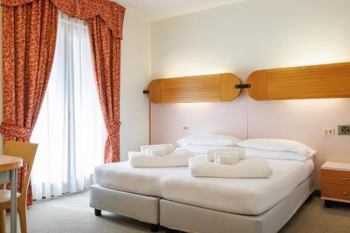 Hotel Vela Room Type - Double or Twin Room