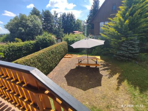 Chata Březka (Chata Brezka) in ลิบุน