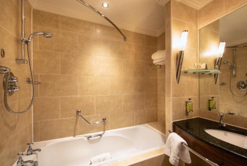 Morley Hayes Hotel - image 8