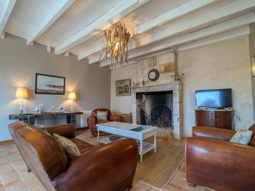 Gîte en Berry au cœur du Parc Naturel avec jardin et parking, 3 chambres, cheminée - FR-1-591-157 (Gite en Berry au cœur du Parc Naturel avec jardin et parking, 3 chambres, cheminee - FR-1-591-157) in Mézières-en-Brenne