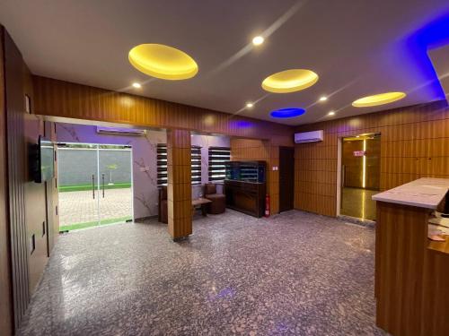 PRESKEN HOTEL @ RESIDENCE in Onigbongbo