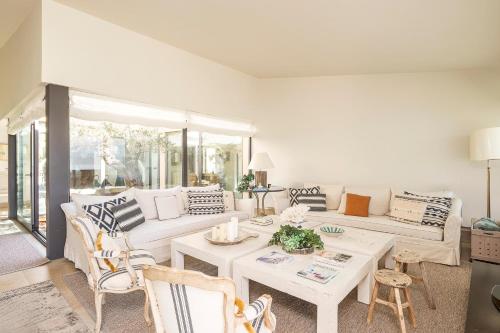 Luxury Villa Isla Valdecañas Golf y Lago gîte à louer Navalmoral de la Mata