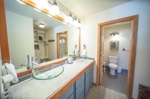 Pines 2167 by SummitCove Lodging