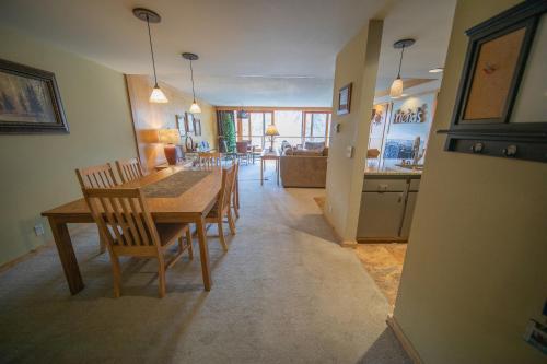 Decatur 1806 - main image