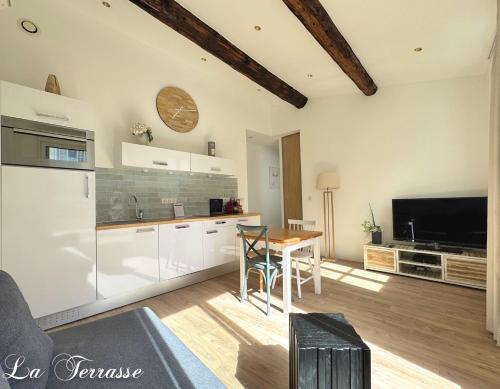 One-Bedroom Apartment with Terrace
