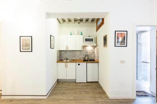 Easylife - Ca Bianca Venetian Suite - image 3