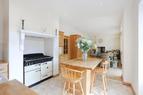 Konyha, ALTIDO Greenknowes Estate in Bowershall