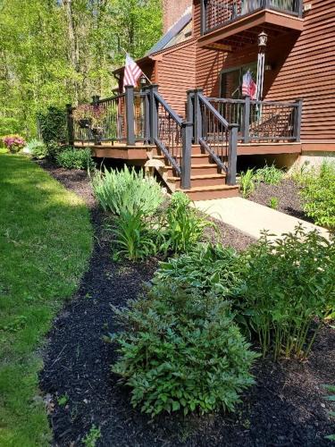 Mystic, Foxwoods, Beaches, Waterpark, Hells Kitchen! in North Stonington