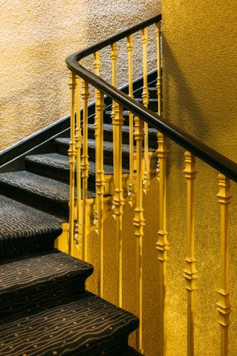 Escale Oceania Marseille Vieux Port - image 4