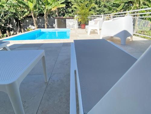 Rõdu/terrass, Villa La Belle Capresse in Terre-de-Haut