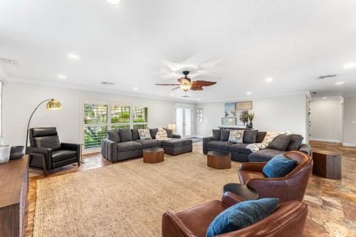 Casa De Olas in Cocoa Beach on Canalfront 4 Br w Pool