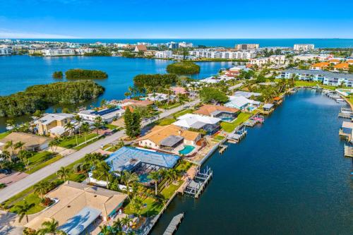 Casa De Olas in Cocoa Beach on Canalfront 4 Br w Pool