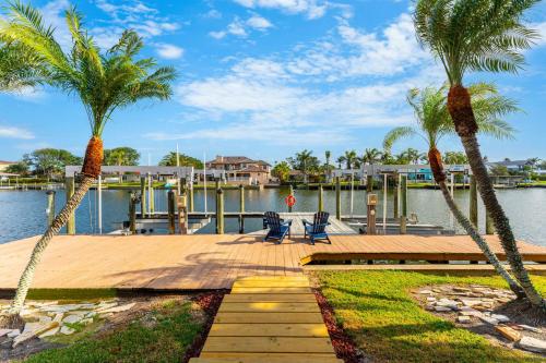 Casa De Olas in Cocoa Beach on Canalfront 4 Br w Pool