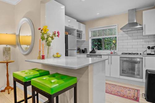Seaside Bougainvillea Retreat close to Beaches, Auckland (foto 6)