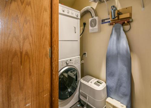 Soda Springs II 1924 - image 6