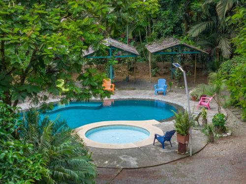 Swimming pool, Hotel Sun Sun Lodge in Suburbs